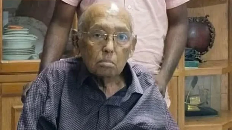 তোফায়েল আহমেদের বিচার শুরু, গ্রেপ্তারি পরোয়ানা জারি